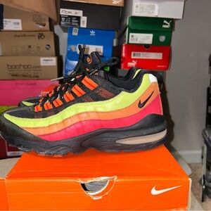 Nike Air Max 95 Multicolor Sneakers